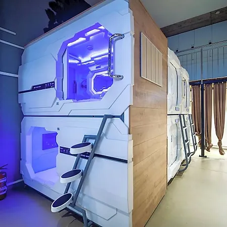 فندق-كبسولة Spacehotel كارلسروه